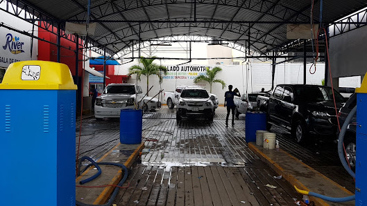 River Car Wash Lazaro Cardenas